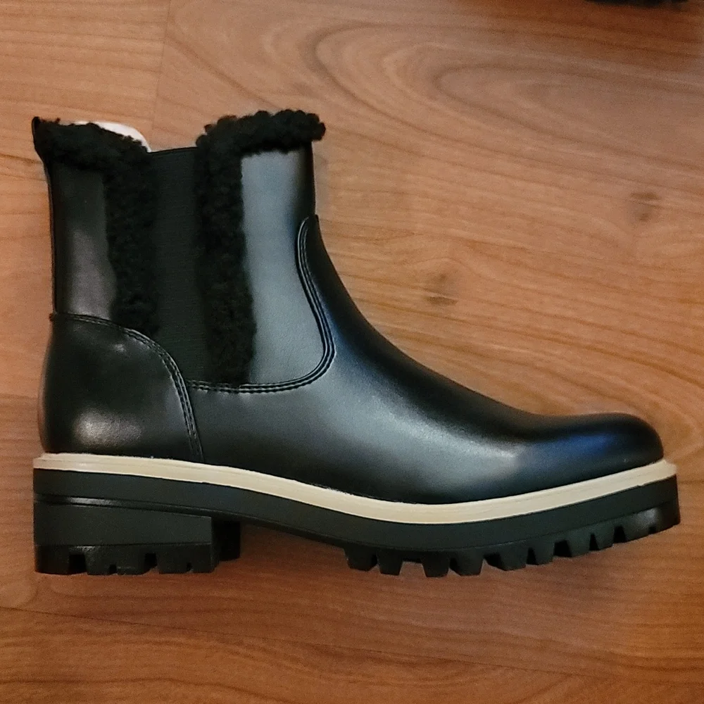 Marc Fisher Ink Lug Sole Chelsea Fur Detail Boots - Picture 2 of 9